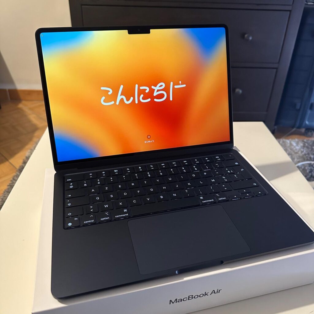 MacBook Air M2 2023, 512 Go — Utilisé au Royaume-Uni